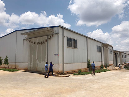 Atelier de structure en acier en Ouganda