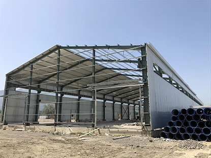 Entrepôt de structure métallique en Éthiopie avec grue de 5 tonnes
